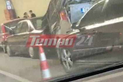 Πάτρα: Απίστευτη καραμπόλα πέντε ΙΧ στο τούνελ της Περιμετρικής ΦΩΤΟ