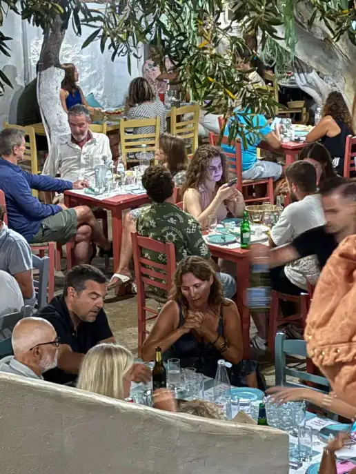 Στην Αστυπάλαια για οικογενειακές διακοπές ο Αλέξης Τσίπρας