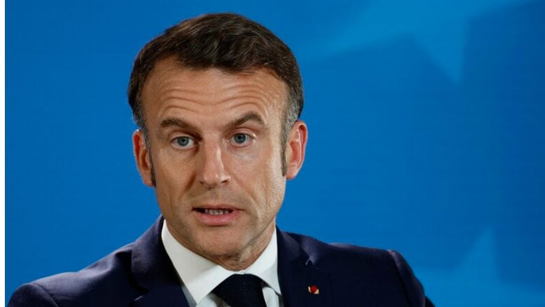 Μακρόν: «Θα εξαντλήσω τη θητεία μου»
