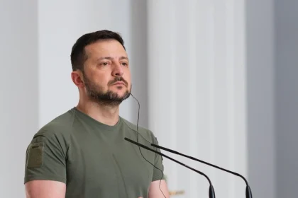 Ζελένσκι: Η Ρωσία ενδέχεται να εντείνει τις επιθέσεις στις πρώτες γραμμές του μετώπου
