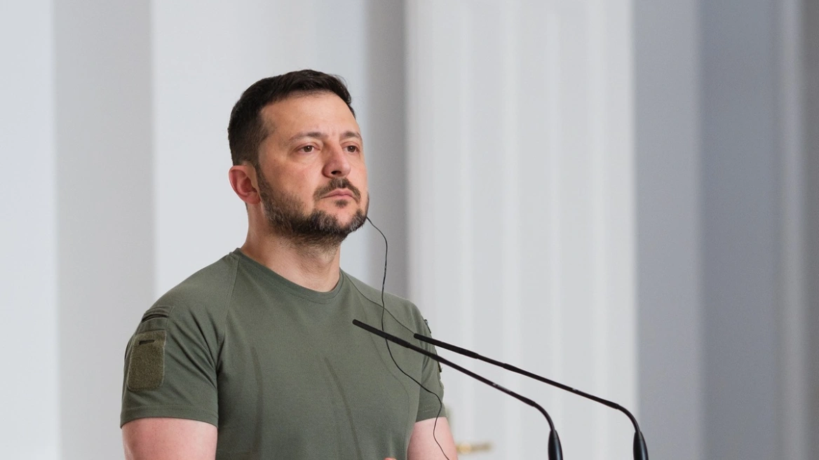 Ζελένσκι: Η Ρωσία ενδέχεται να εντείνει τις επιθέσεις στις πρώτες γραμμές του μετώπου