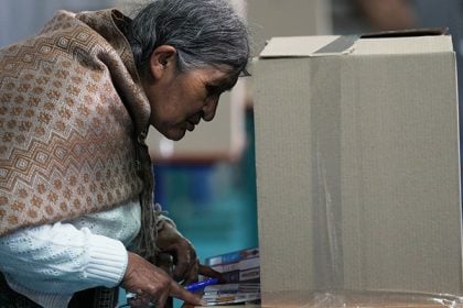 Προεδρικές εκλογές στη Βολιβία: Άνοιξαν οι κάλπες