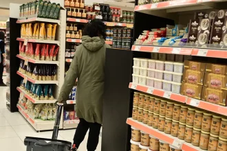 Οδηγός επιβίωσης από την Βρετανική κυβέρνηση – Τα 9 είδη που πρέπει να έχει το κάθε σπίτι