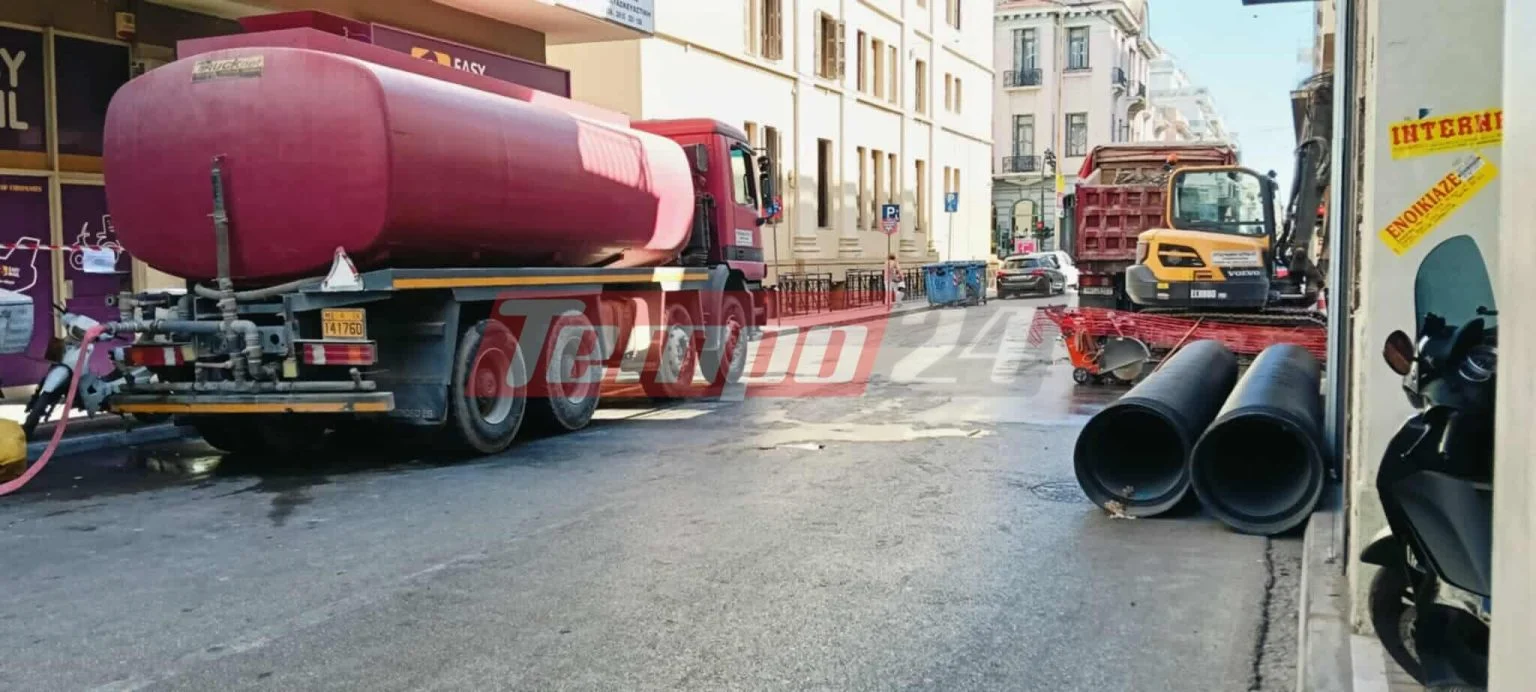 Η Τροχαία έκοψε την Πάτρα στα δύο! Συνθήκες κυκλοφοριακής "κόλασης" μέχρι την Κυριακή το βράδυ