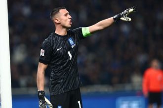 Στην Ισπανία για να περάσει από ιατρικά και να ανακοινωθεί από τη Σεβίλλη ο Βλαχοδήμος