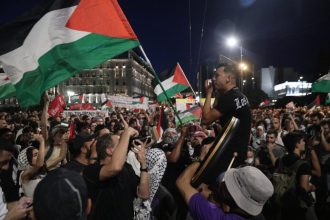 ΣΥΡΙΖΑ: Χαιρετίζουμε τις κινητοποιήσεις αλληλεγγύης στον δοκιμαζόμενο λαό της Παλαιστίνης