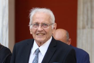 Το μεσημέρι η κηδεία του Δημήτρη Κωνσταντάρα – Η επιθυμία της οικογένειας