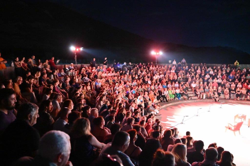«Όδος Φρύνης» με γεμάτο το Θέατρο της Κρήνης