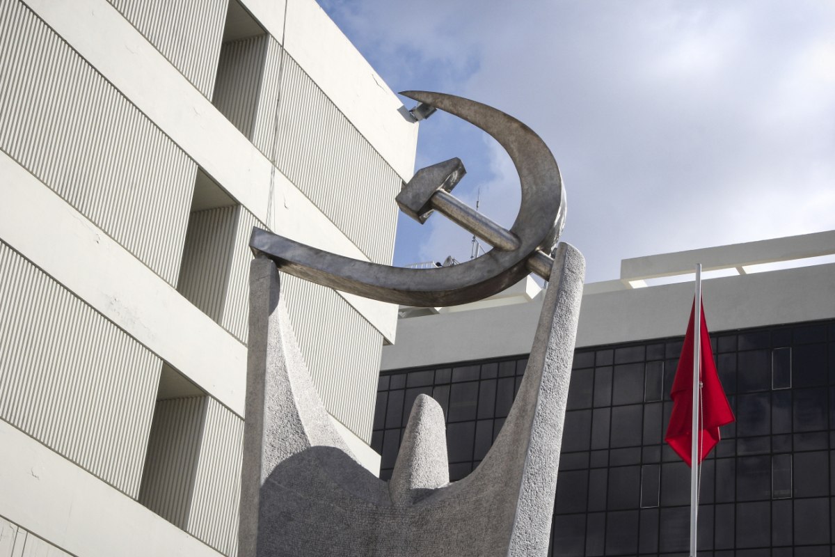 ΚΚΕ: Πρωτοφανείς οι μεθοδεύσεις της κυβέρνησης για συγκάλυψη του σκανδάλου – Στρέφονται κατά του λαού
