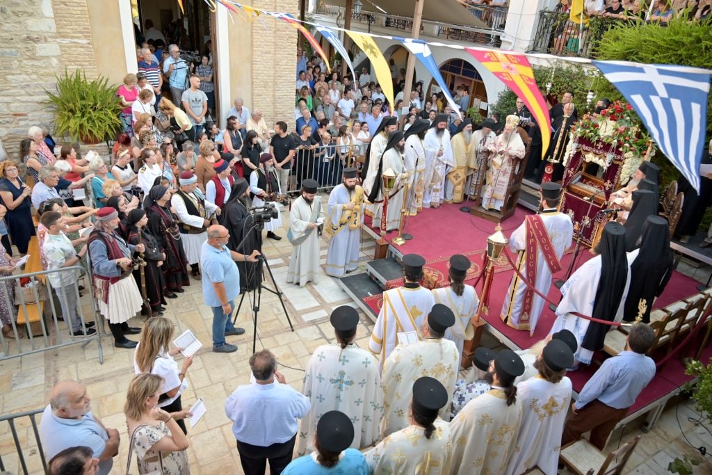 Τα Εγκώμια της Θεοτόκου στη Μονή Γηροκομείου ΦΩΤΟ