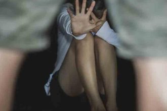 Πάτρα: Πήγε στο σπίτι της συντρόφου του και ασέλγησε στην 12χρονη ανιψιά της - Σήμερα οδηγείται στον ανακριτή