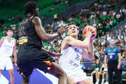 Λήξη συναγερμού στην Εθνική: Ήπιου βαθμού κάκωση στην ποδοκνημική ο Ζούγρης