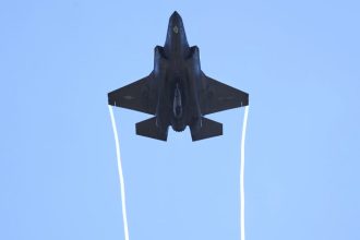 Παγώνουν τα σχέδια της Ισπανικής Κυβέρνησης για αγορά μαχητικών αεριωθουμένων F-35