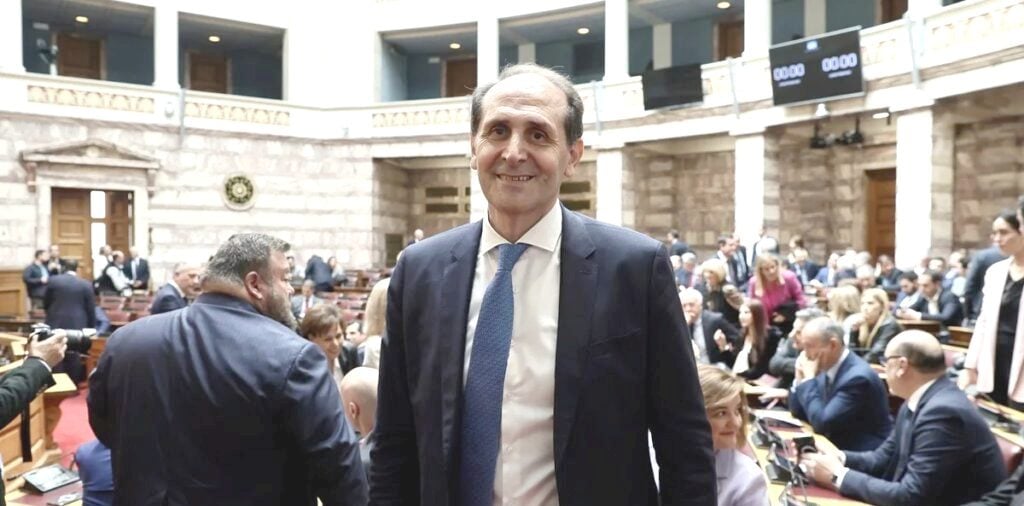 Πέθανε από ανακοπή καρδιάς ο Απόστολος Βεσυρόπουλος - Ήταν 59 ετών
