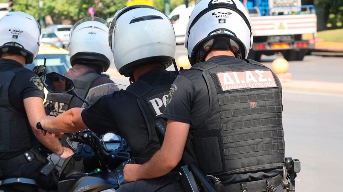 Βόνιτσα: Γείτονες «αρπάχτηκαν» και συνελήφθησαν