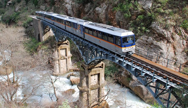 Ώρες αγωνίας για επιβάτες του Οδοντωτού που κάλεσαν το 112 - Ξέμεινε και πάλι από βλάβη ΝΕΟΤΕΡΑ