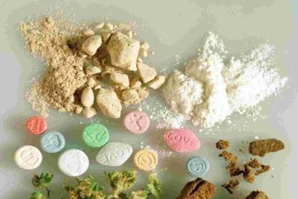 Αιγιάλεια: Πέντε συλλήψεις για ναρκωτικά