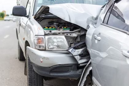 ΤΩΡΑ: Καραμπόλα τεσσάρων οχημάτων στην Ακτή Δυμαίων-Τραυματίστηκε έγκυος