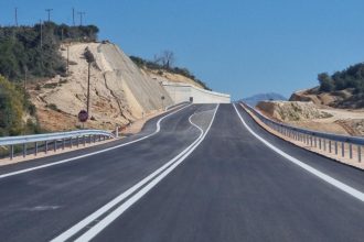 Στην κυκλοφορία η παράκαμψη του Αγίου Νικολάου στον οδικό άξονα Βόνιτσα - Λευκάδα 