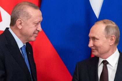 Τηλεφωνική επικοινωνία Πούτιν – Ερντογάν με επίκεντρο την Ουκρανία
