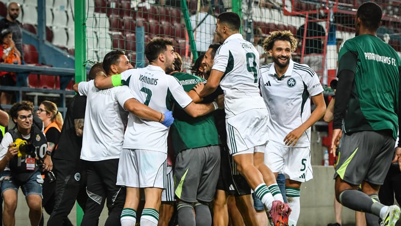 Παλικαρίσια πρόκριση στα πέναλτι για τον Παναθηναϊκό, 4-3 τη Σαχτάρ με ήρωα τον Ντραγκόφσκι