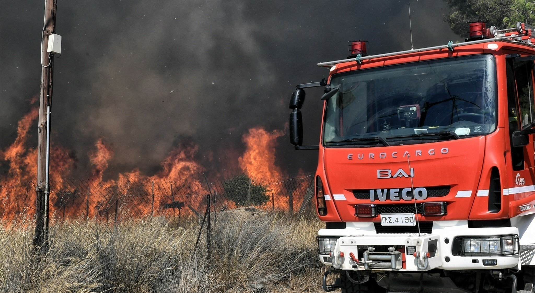 Σε κόκκινο συναγερμό η Αχαΐα: Ακραίος κίνδυνος πυρκαγιάς το Σάββατο