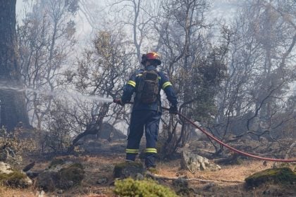 57χρονος ομολόγησε τέσσερις εμπρησμούς στη Μυτιλήνη - Έκαψε ακόμα και νταλίκα με άχυρα