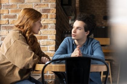 Πώς να «διαβάσετε» την προσωπικότητα κάποιου μέσα σε 10 δευτερόλεπτα