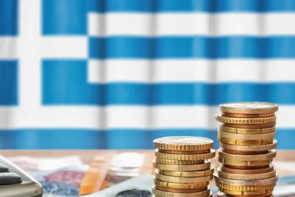 ΚΕΠΕ: Περιορίζεται η αβεβαιότητα στην ελληνική οικονομία