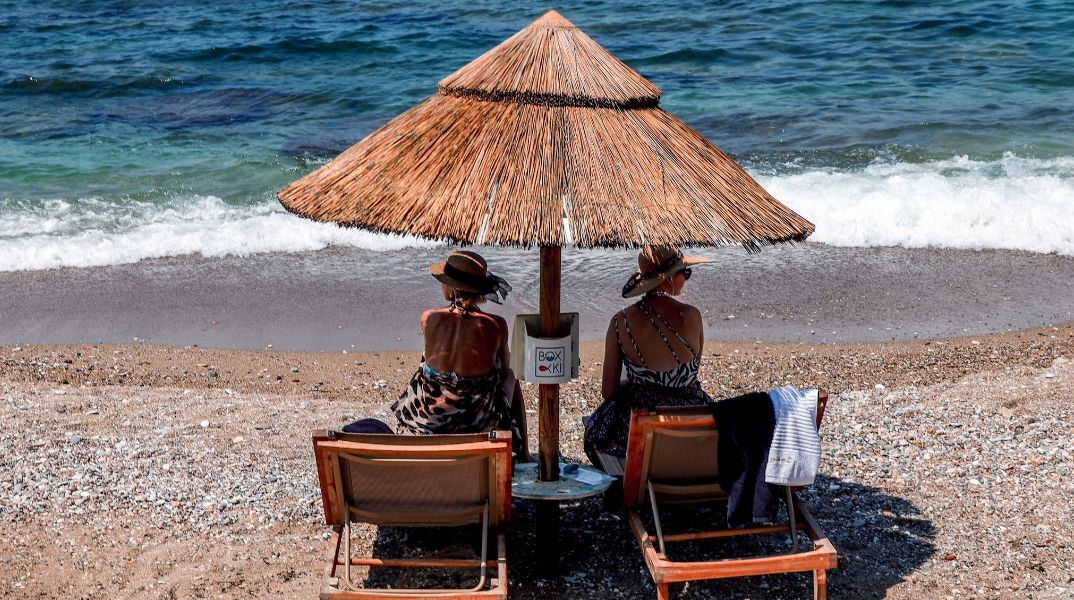 Καιρός: «Πρώτα σφηνάκι δροσιάς και μετά παρατεταμένη ζέστη» – Η πρόγνωση για τον Δεκαπενταύγουστο