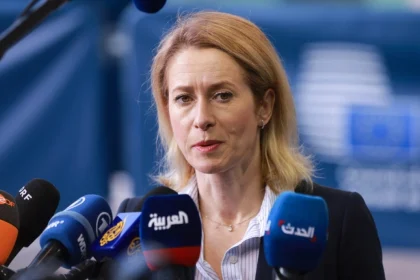 Κάλλας: Ούτε ο Πούτιν είναι νόμιμος ηγέτης, δεν έχουν γίνει ελεύθερες εκλογές στη Ρωσία εδώ και 25 χρόνια