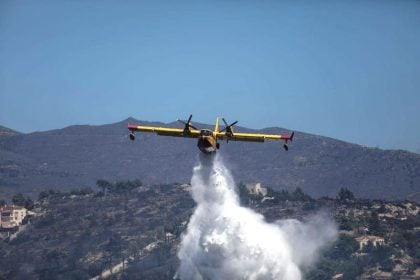 Φωτιά στην Κεφαλονιά, εκκενώνονται τρία χωριά κοντά στο Αργοστόλι - Μήνυμα του 112 για απομάκρυνση