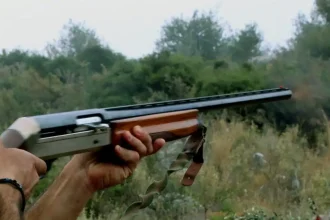 Δολοφονία στη Σκύδρα: Τον σκότωσε γιατί νόμιζε ότι του κλέβει ροδάκινα - «Είχε φαντασιώσεις ότι του έκανε ζημιά συνέχεια, τον έβριζε»