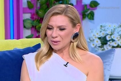Κατερίνα Καραβάτου: «Έχουν πάρει το κεφάλι μου και το έχουν βάλει σε γυμνά σώματα γυναικών, έπαθα σοκ»