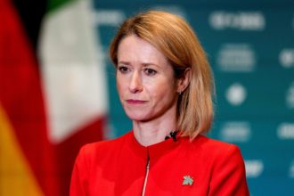 Κ. Κάλας: «Μόνο με ενότητα και πίεση στη Ρωσία θα τερματιστεί ο πόλεμος»