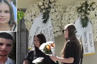 Βαρύ πένθος στην κηδεία των δύο 16χρονων που σκοτώθηκαν σε τροχαίο - «Η θλιβερή είδηση έπεσε σαν κεραυνός»