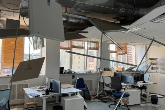 Η Ρωσία χτύπησε μέχρι και το κτίριο της ΕΕ στο Κίεβο: «Σκόπιμο πλήγμα» λένε οι Βρυξέλλες - 14 νεκροί, πάνω από 30 οι τραυματίες