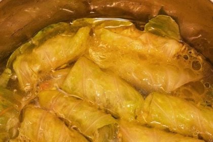 Λαχανοντολμάδες λαδεροί