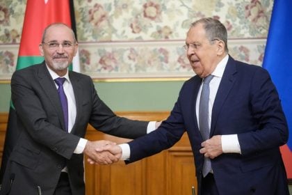 Σ. Λαβρόφ: Εάν δεν δημιουργηθεί παλαιστινιακό κράτος δεν θα εκλείψουν οι εντάσεις στην περιοχή