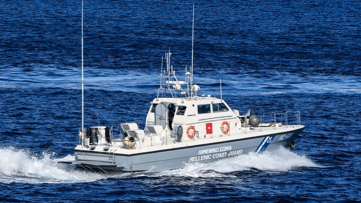 Πάτρα: Έρευνες για δύο άτομα που έκαναν SUP στην περιοχή του Ψαθόπυργου