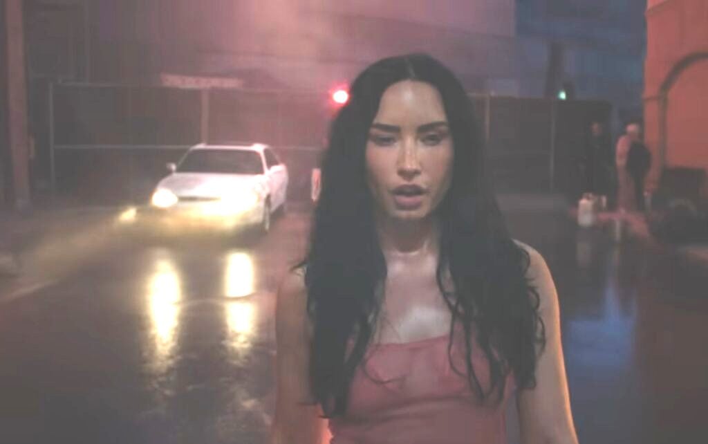 Η Demi Lovato επιστρέφει δυναμικά με το νέο single “Fast”