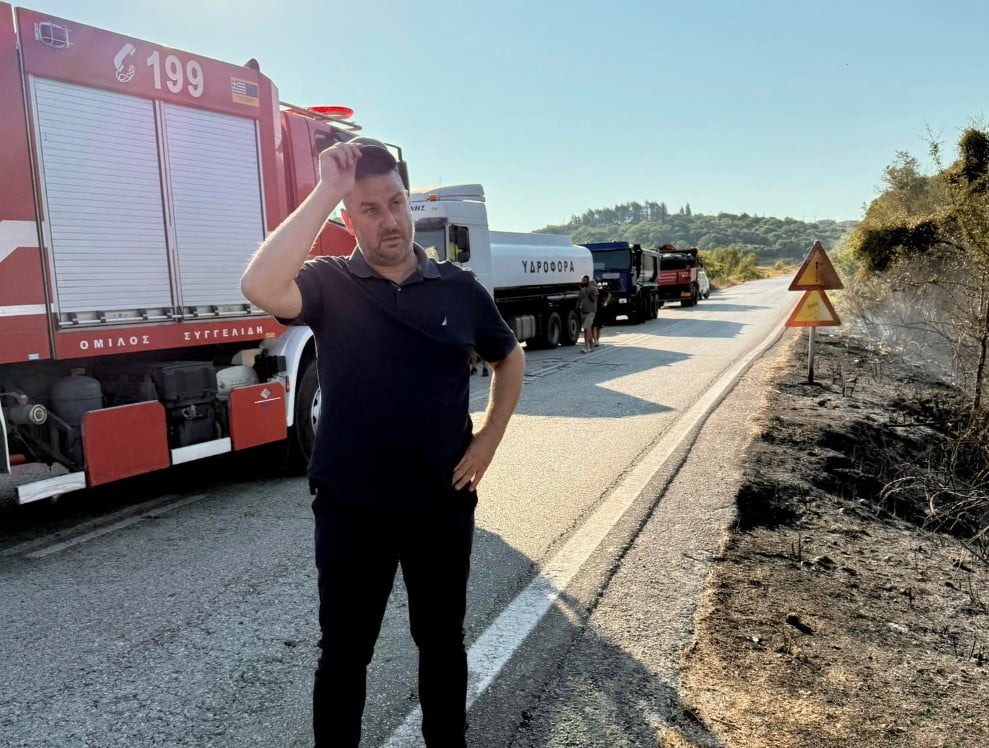 Αντιπεριφερειάρχης Αιτωλοακαρνανίας για τις φωτιές: «Ντροπή στα χέρια των εμπρηστών»