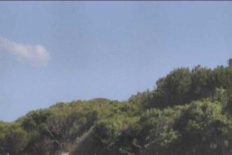 Στο Μεγανήσι ο Γιώργος Λιάγκας και η Μαρία Αντωνά για διακοπές
