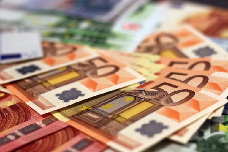 Ο «χάρτης» των πληρωμών από τον e-ΕΦΚΑ και τη ΔΥΠΑ έως τις 8 Αυγούστου