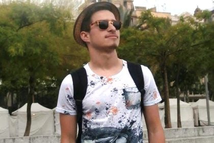 Δυτ. Ελλάδα: Θρήνος ανήμερα της Παναγίας για τον 27χρονο Βαγγέλη Μούτσιο που σκοτώθηκε σε τροχαίο