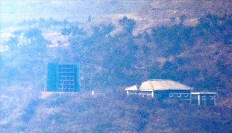 Μετά τη Νότια Κορέα και η Βόρεια άρχισε να αποσυναρμολογεί τα μεγάφωνα προπαγάνδας