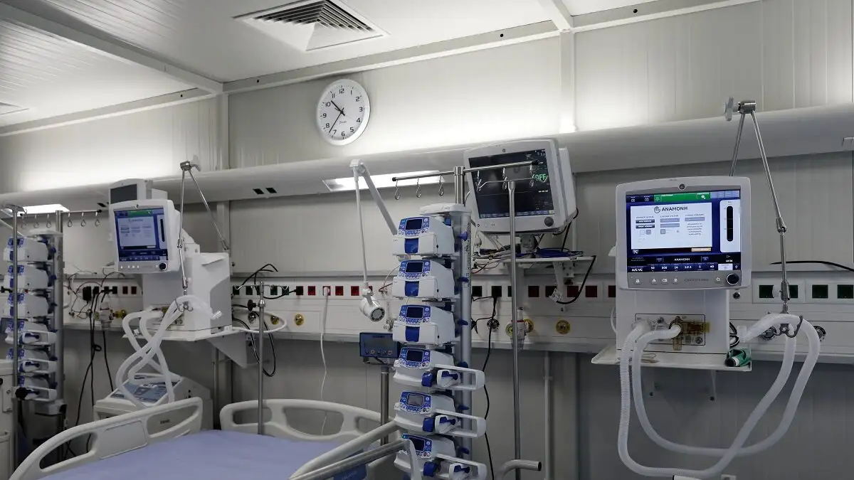Άνοιξε τα μάτια του ο 15χρονος Δημήτρης μετά τη μεταμόσχευση - Χαμόγελα αισιοδοξίας μετά την περιπέτεια από θερμοπληξία