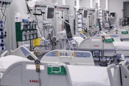 Πάτρα: Σε κρίσιμη κατάσταση η 14χρονη από την Κεφαλονιά με συμπτώματα παράλυσης - Ούτε η δεύτερη μαγνητική έδωσε απαντήσεις