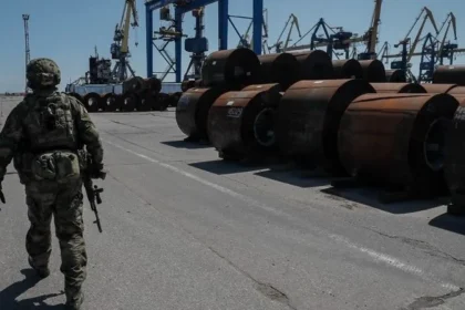 Ρωσία: Οι ουκρανικές δυνάμεις χτύπησαν λιμάνι στην περιφέρεια Αστραχάν