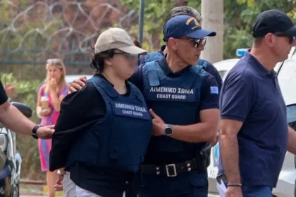 Προφυλακίστηκε η 32χρονη για τη δολοφονία της κόρης της στο Παλαιό Φάληρο - «Θεώρησα ότι η Τζένα ήταν νεκρή, πανικοβλήθηκα» είπε στην απολογία της